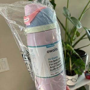 Owala FreeSip 40oz Good Egg COLOR DROP